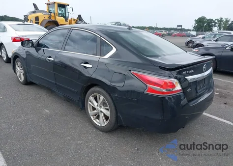 2015 Nissan Altima 2.5/S/Sv/Sl z USA, uszkodzony, nr VIN 1N4AL3AP3FN868567